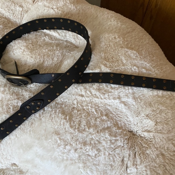 Black Leather Wrap Belt - Picture 2 of 8